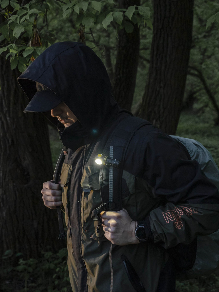Фонарь налобный Armytek Elf C1 USB-C, 930 лм, телпый свет
