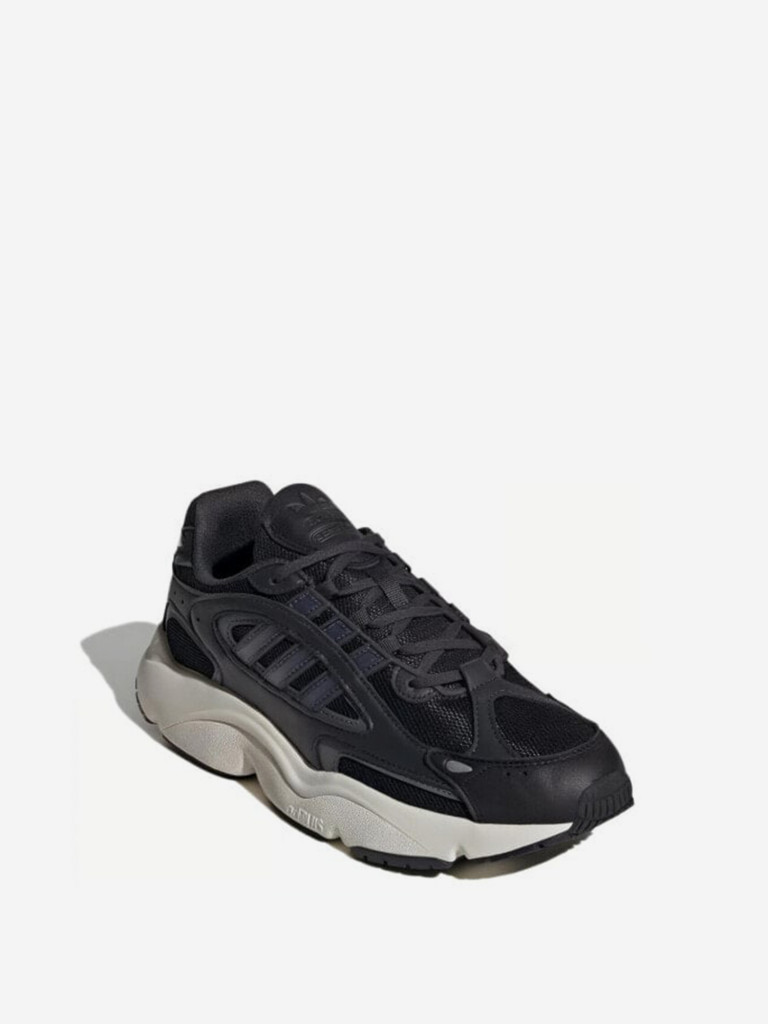 Кроссовки Adidas Ozmillen Core