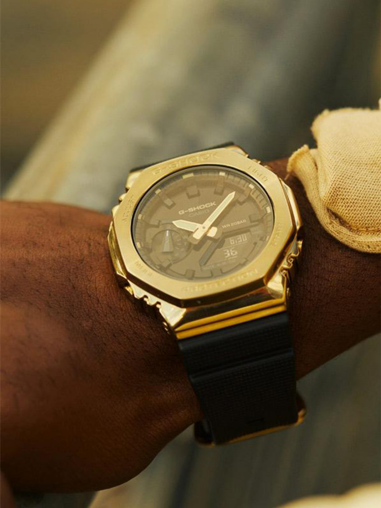 Наручные часы Casio G-Shock GM-2100G-1A9