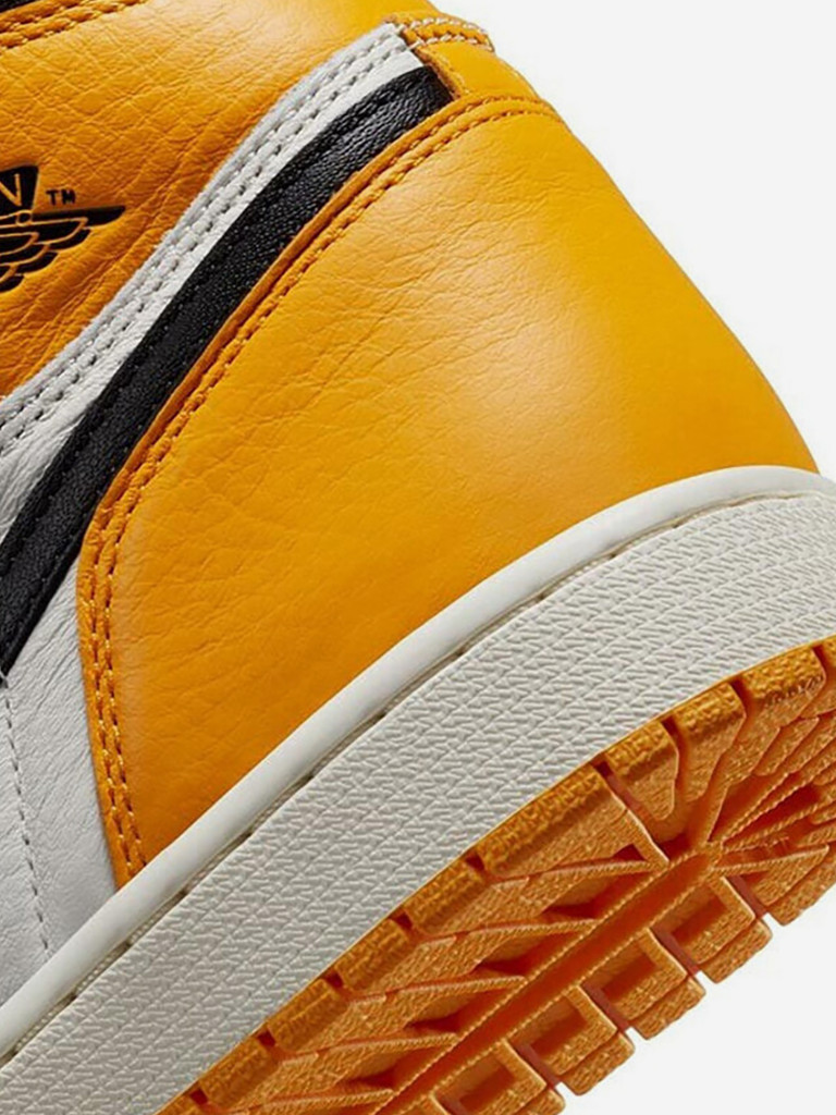 Кроссовки Air Jordan 1 Retro High OG