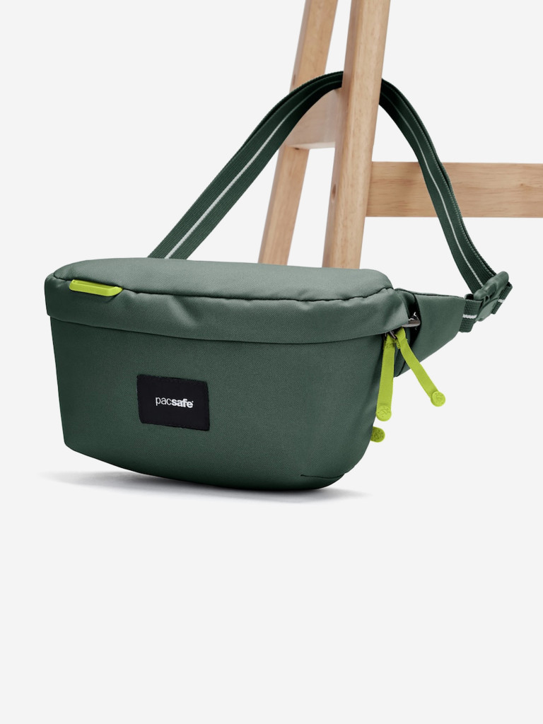 Сумка слинг антивор Pacsafe GO sling, Spruce Green, 2.5 л.