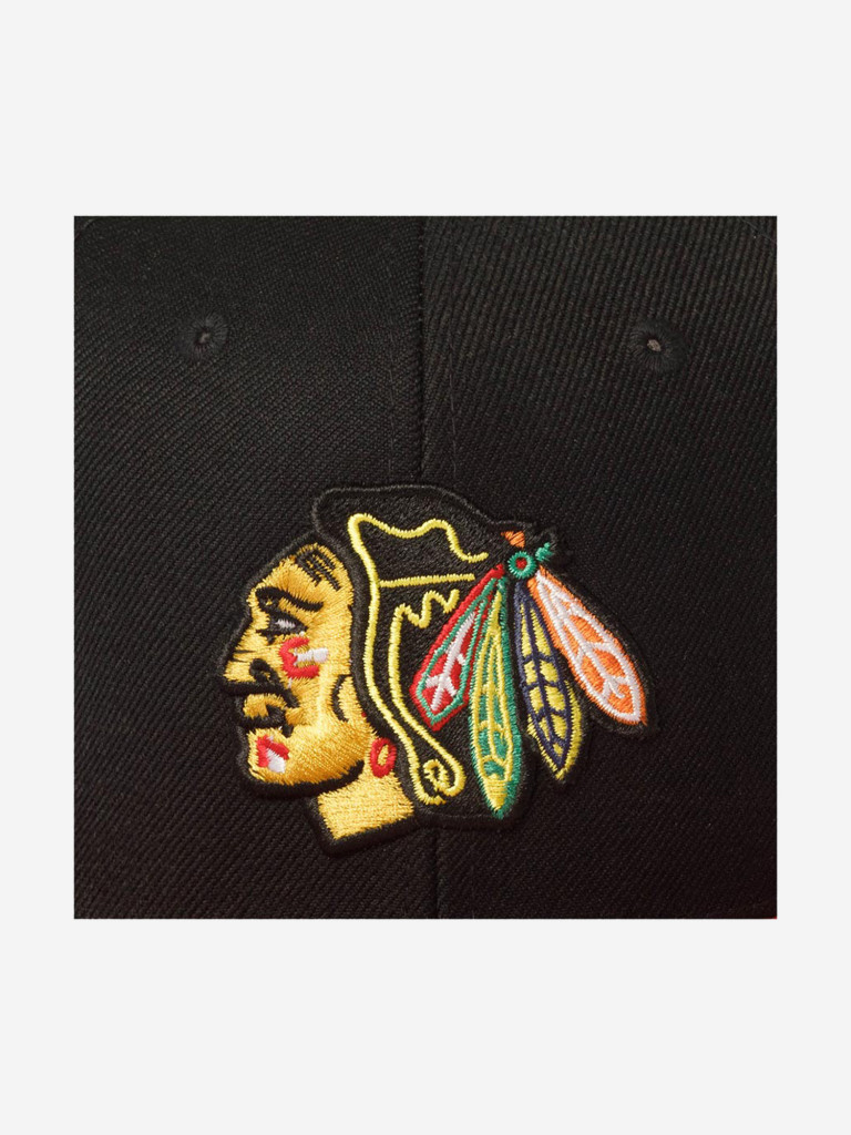 Бейсболка с прямым козырьком AMERICAN NEEDLE 400A1V-CBH Chicago Blackhawks 400 Series NHL (черный)