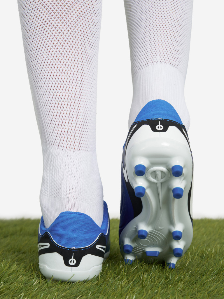 Бутсы для мальчиков Nike Jr. Tiempo Legend 10 Academy Fg