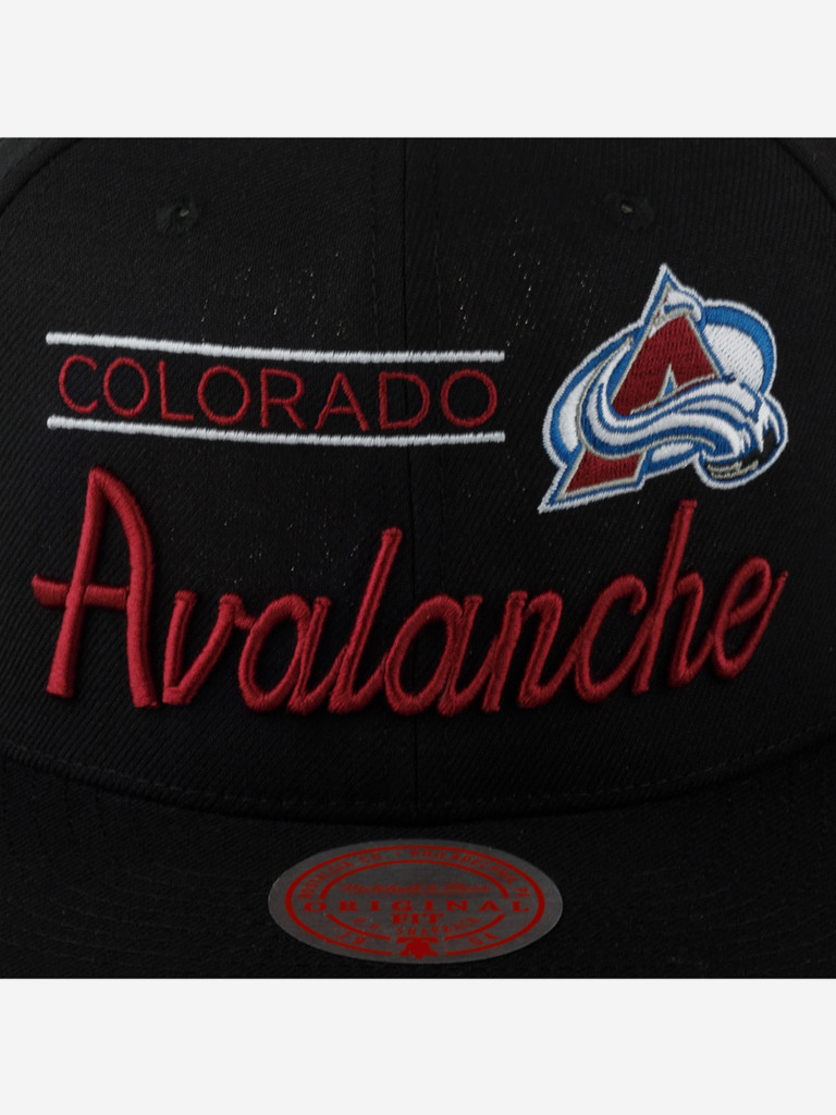 Бейсболка с прямым козырьком MITCHELL NESS 6HSSLD21213-CAVBLCK Colorado Avalanche NHL