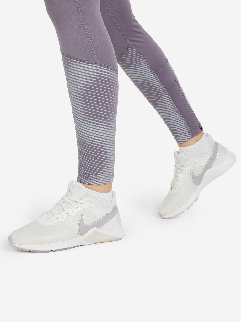 Кроссовки женские Nike W Legend Essential 2 Premium