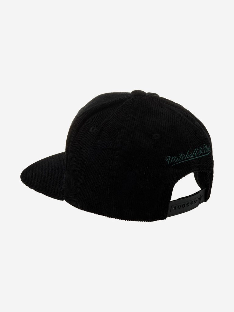 Бейсболка с прямым козырьком MITCHELL NESS HHSS4797-MBUYYPPPBLCK Milwaukee Bucks NBA (черный)