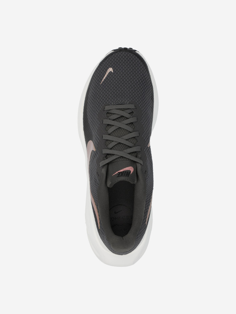 Кроссовки женские Nike Revolution 8