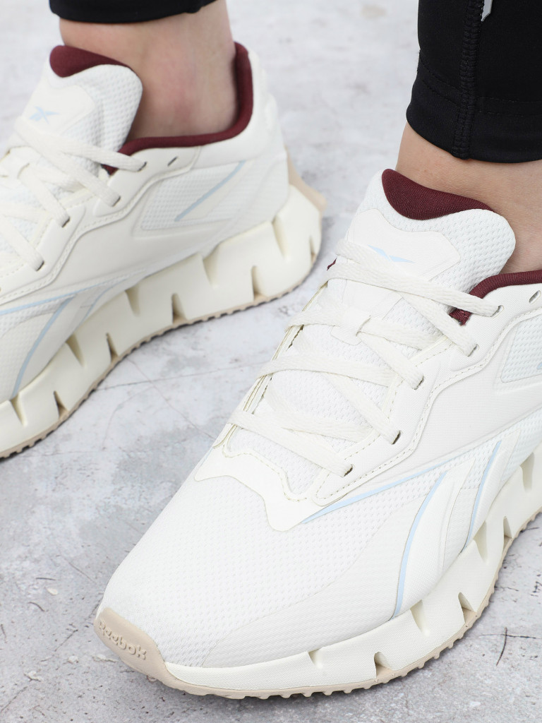 Кроссовки женские Reebok Zig Dynamica 4