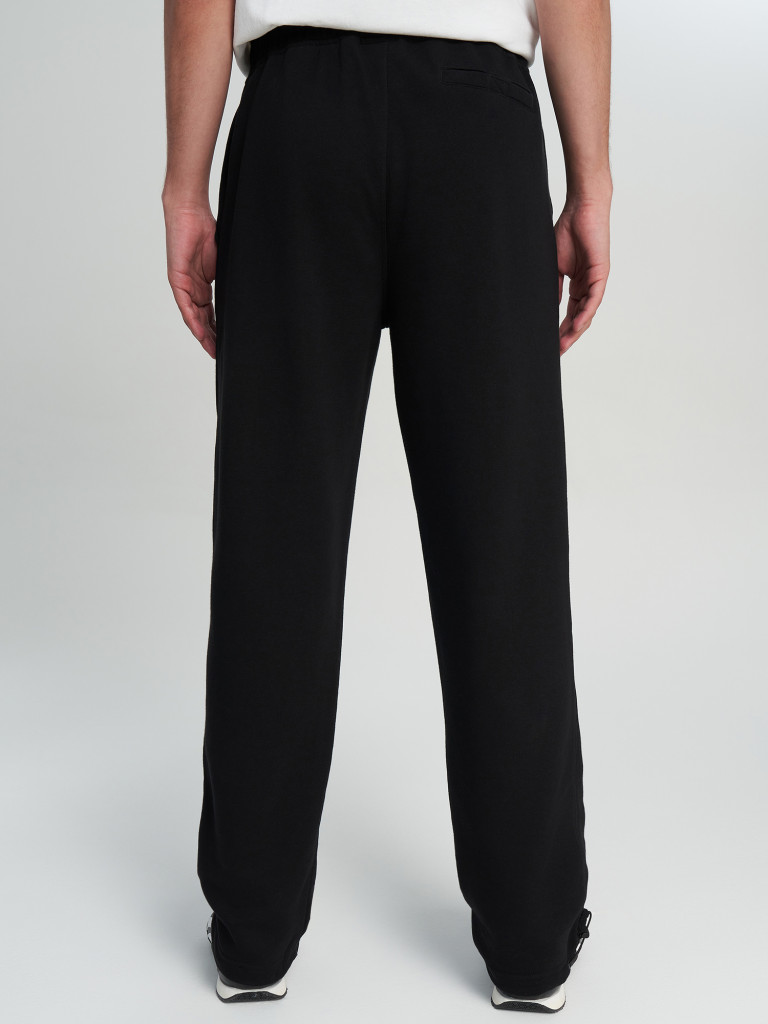 Брюки мужские Reebok