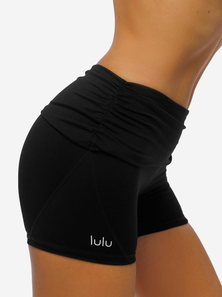 Шорты женские Lululit Chic Yoga