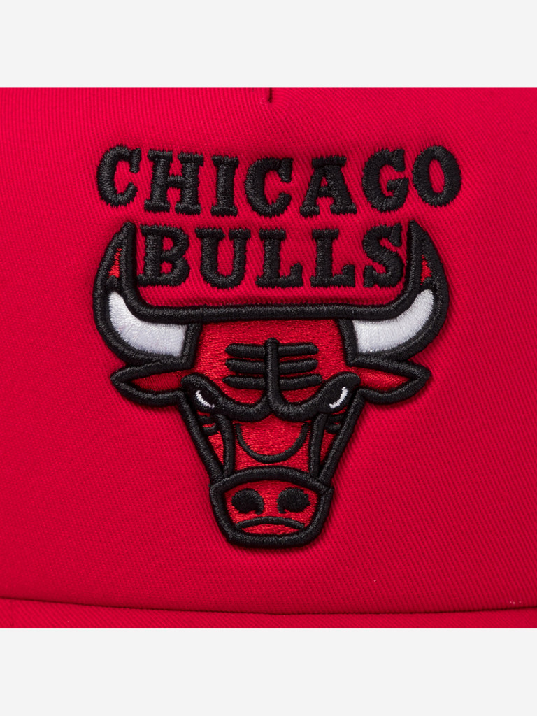 Бейсболка с сеточкой MITCHELL NESS HT8032-CBURED1 Chicago Bulls NBA (красный)