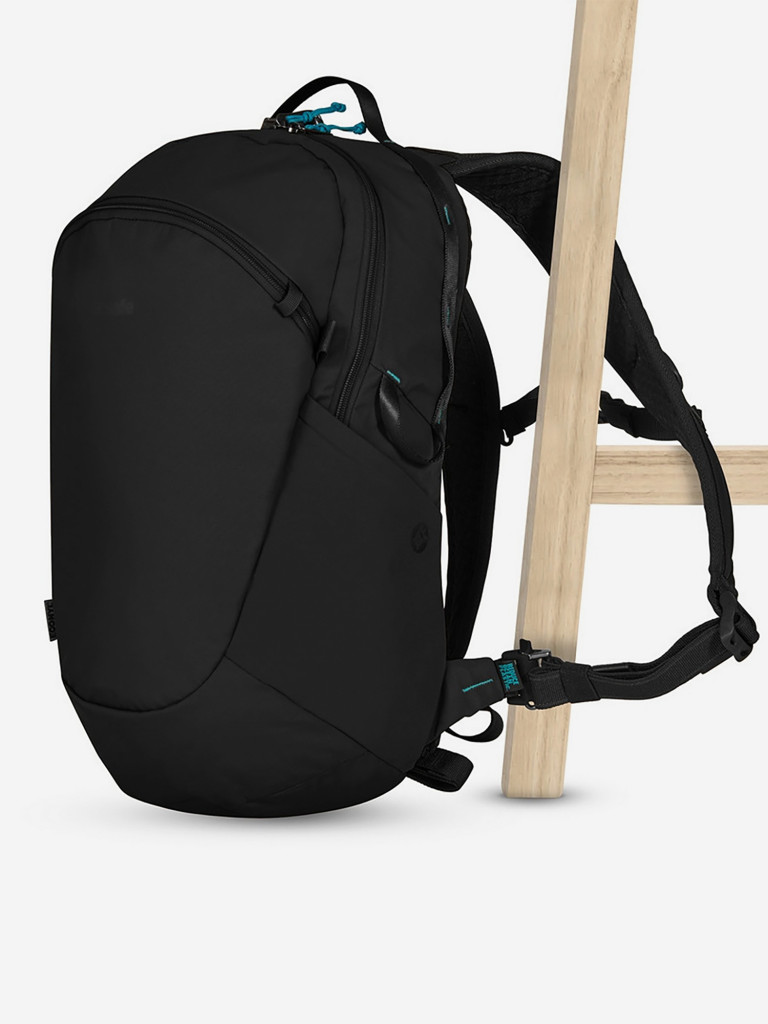 Рюкзак антивор Pacsafe ECO 18, черный ECONYL, 18 л.