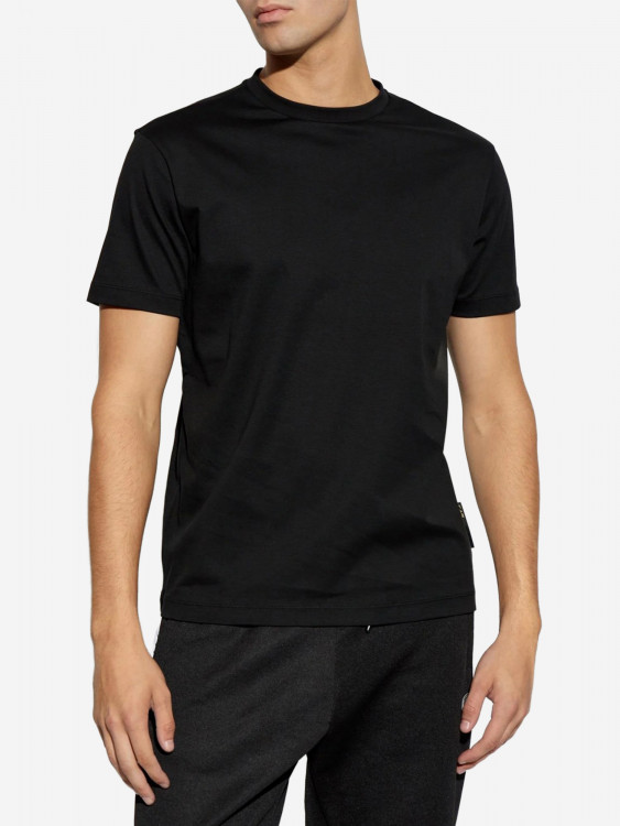 Футболка мужская EA7