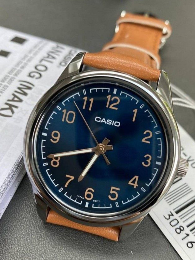 Наручные часы CASIO