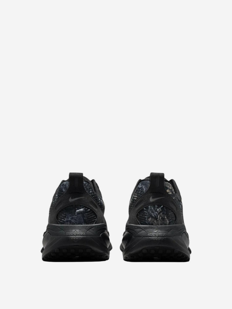 Кроссовки Nike Vomero 18