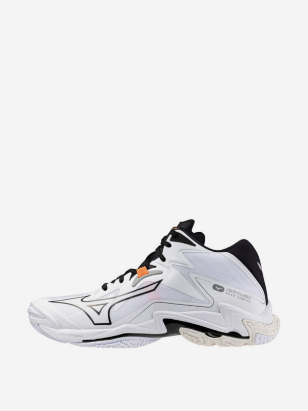Кроссовки Mizuno Wave Lightning Z8 белый/черный цвет — купить за 16349 руб. со скидкой 17 %, отзывы в интернет-магазине Спортмастер