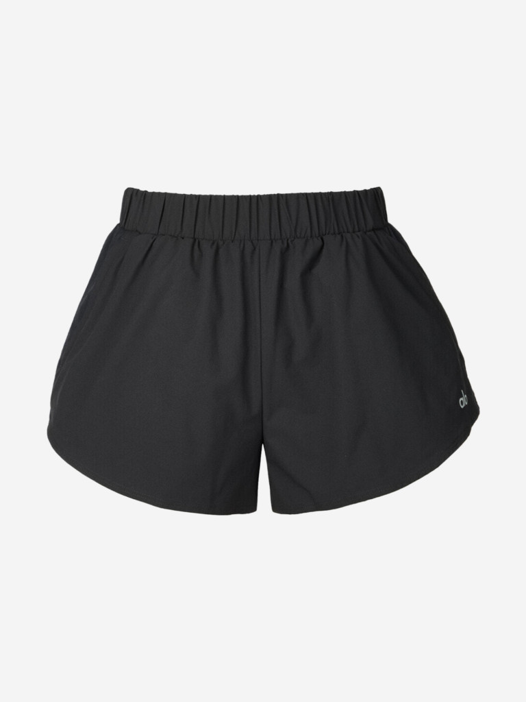 Шорты женские Alo Yoga Playmaker Dolphin Short