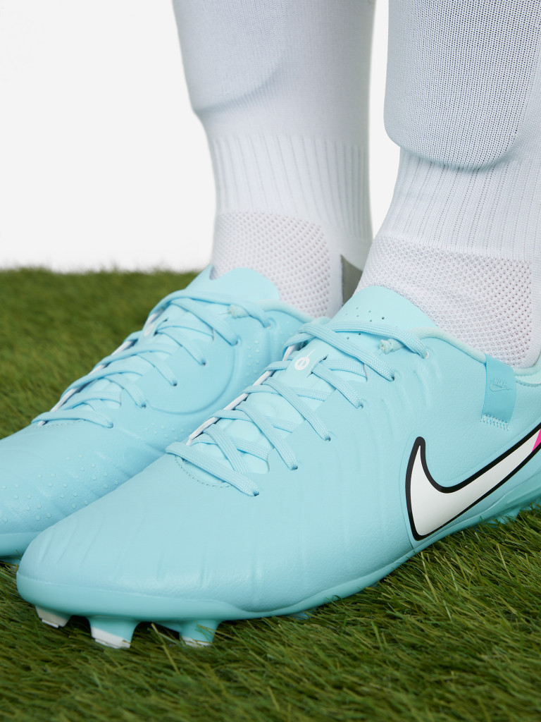 Бутсы мужские Nike Tiempo Legend 10 Academy FG
