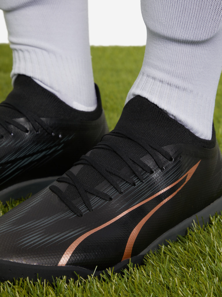 Бутсы мужские PUMA Ultra Match TT