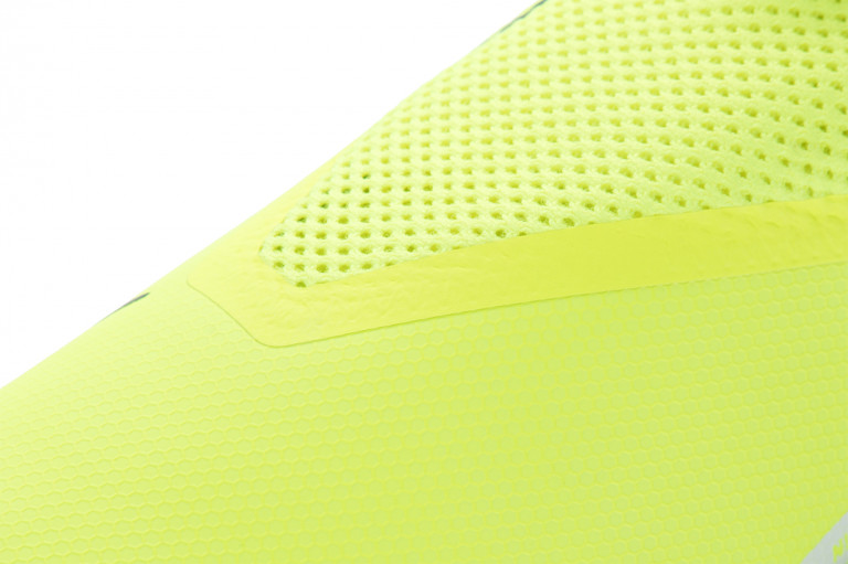 Бутсы мужские Nike Phantom Vision Academy Dynamic Fit