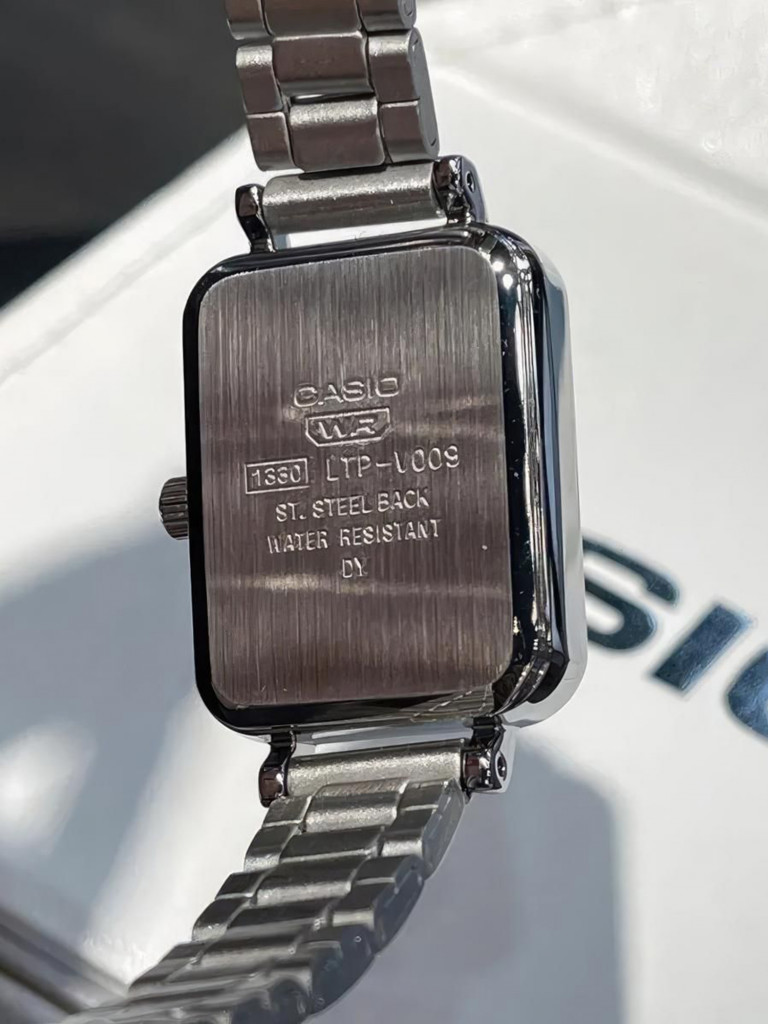 Наручные часы CASIO