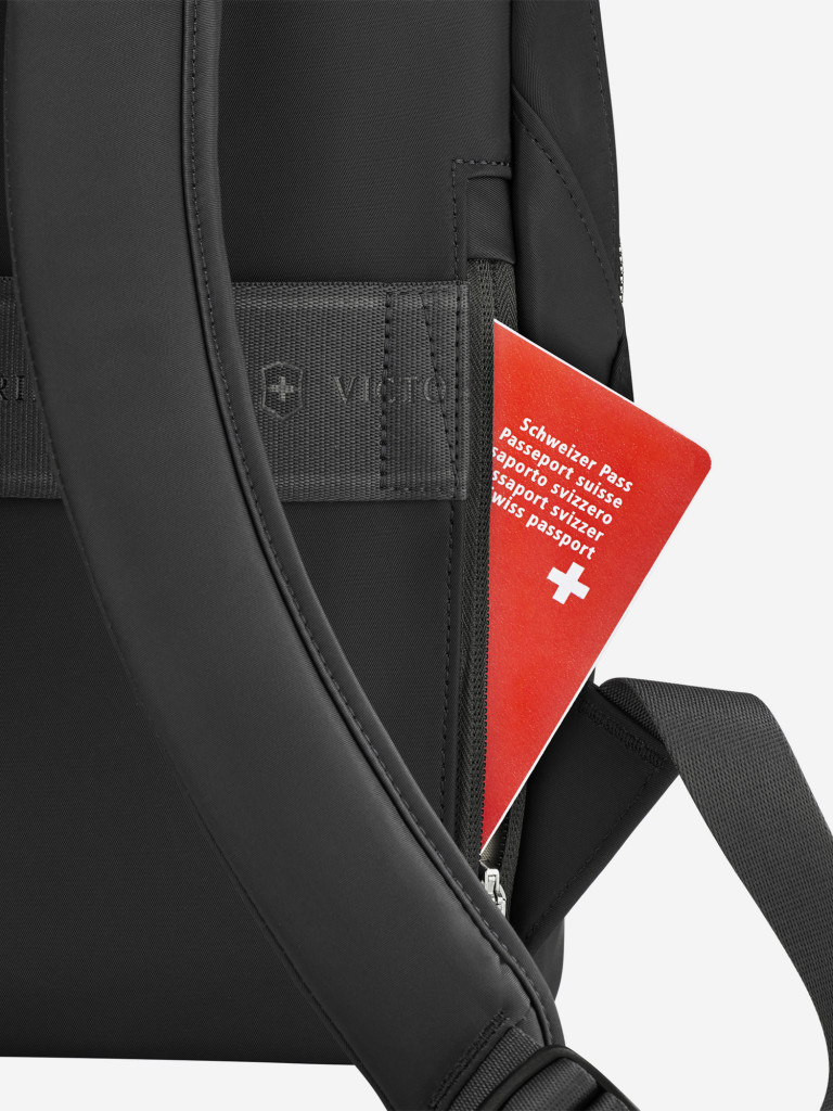 Рюкзак городской VICTORINOX Victoria Signature Compact Backpack с отделением для ноутбука 14”