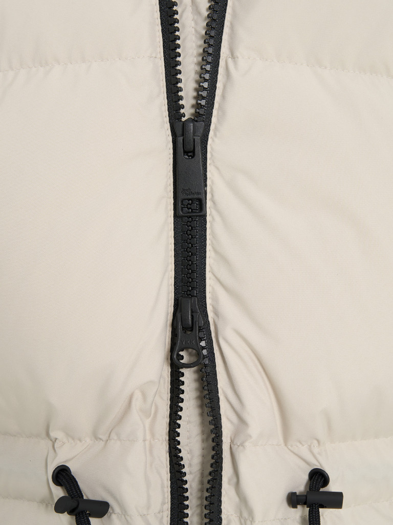 Пуховик женский Jack Wolfskin Kirschallee