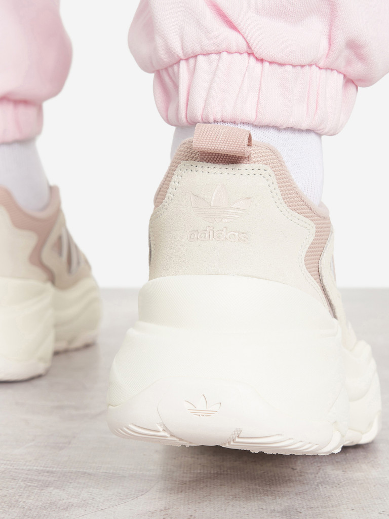Кроссовки женские adidas Ozgaia
