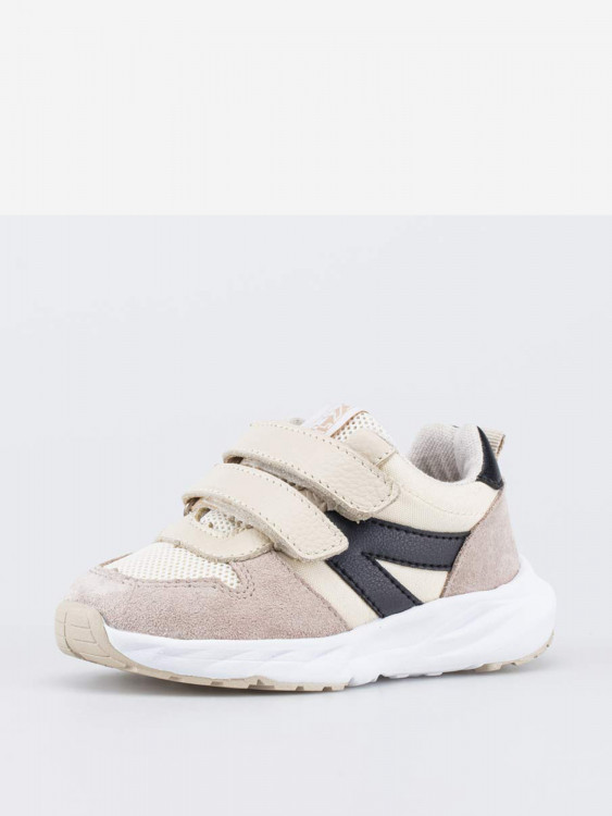 Кроссовки для девочки Котофей