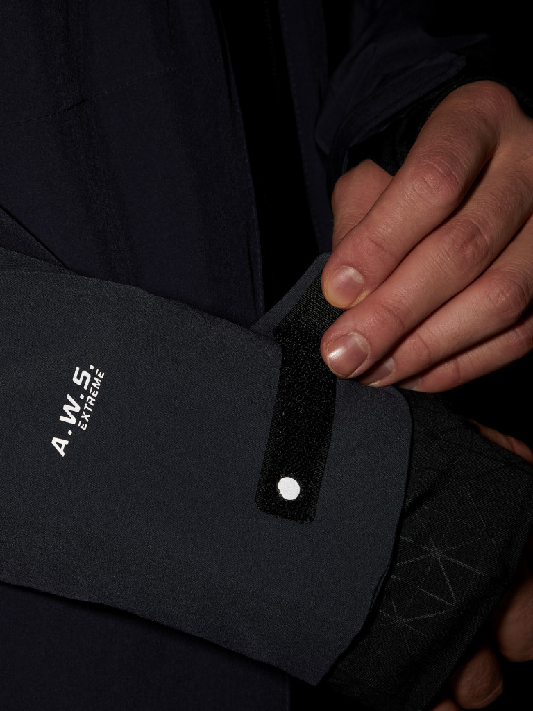 Куртка горнолыжная мужская IcePeak Forestport