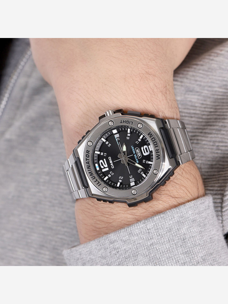 Наручные часы CASIO