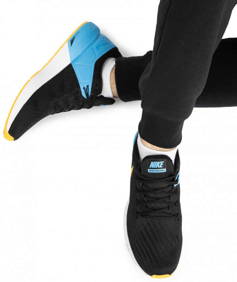 Кроссовки мужские Nike Air Zoom Structure 22