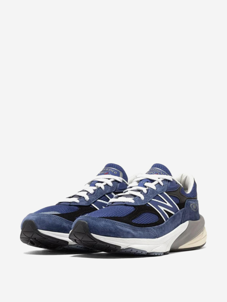 Кроссовки New Balance 990v6