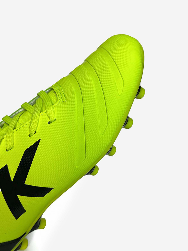 Бутсы Kelme Neo MG