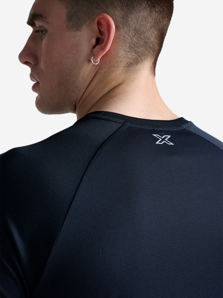 Мужская Футболка 2XU Aero Mesh Tee