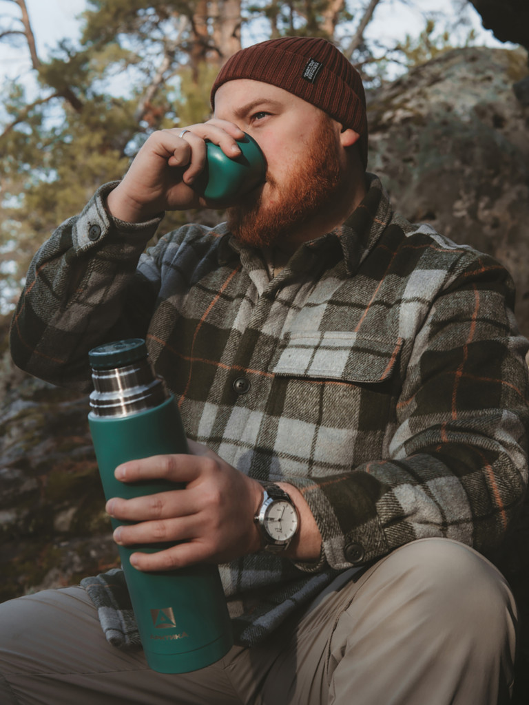 Термос вакуумный Арктика 1 л, хвоя