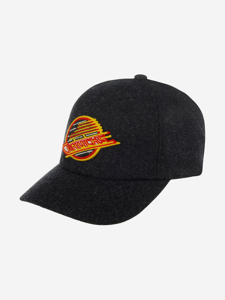 Бейсболка AMERICAN NEEDLE 21005A-VAC Vancouver Canucks Archive Legend NHL (черный)