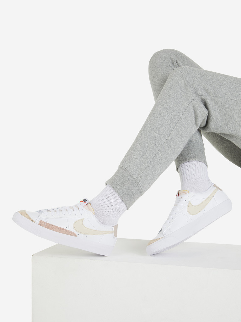 Кеды женские Nike Blazer Low '77