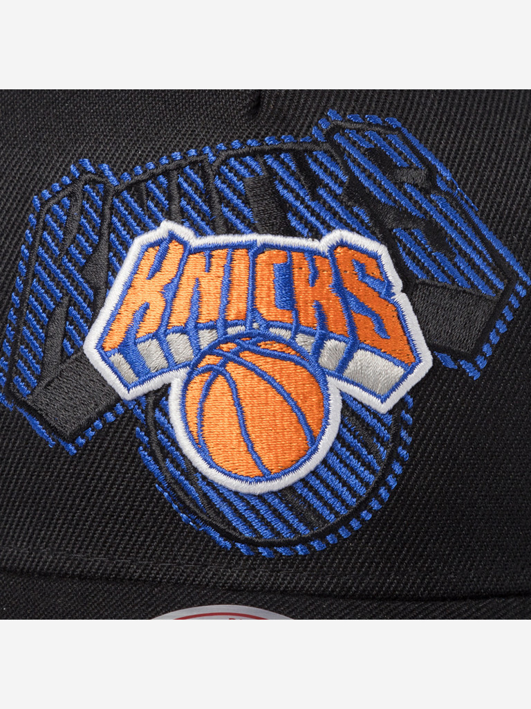 Бейсболка MITCHELL NESS HP12813-NYKBLCK New York Knicks NBA