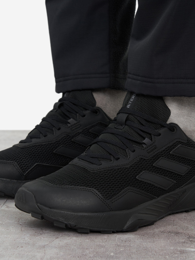 Кроссовки мужские adidas Tracefinder