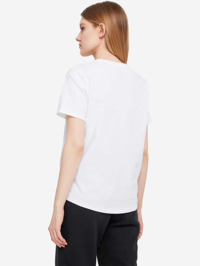 Футболка женская Nike Club Essentials