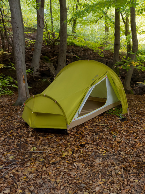 Палатка 2-местная VauDe Arco 1-2P арт. 12257 зеленый цвет — купить за 32799 руб. со скидкой 20 %, отзывы в интернет-магазине Спортмастер