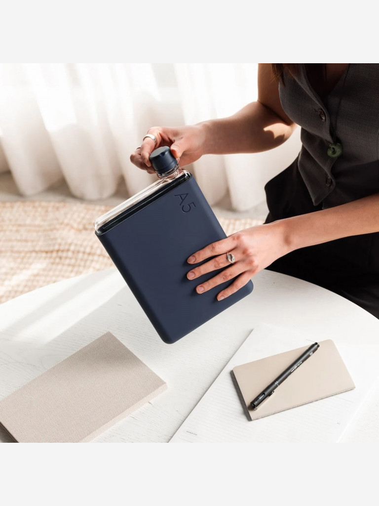 Бутылка с силиконовым чехлом Memobottle A5, синий