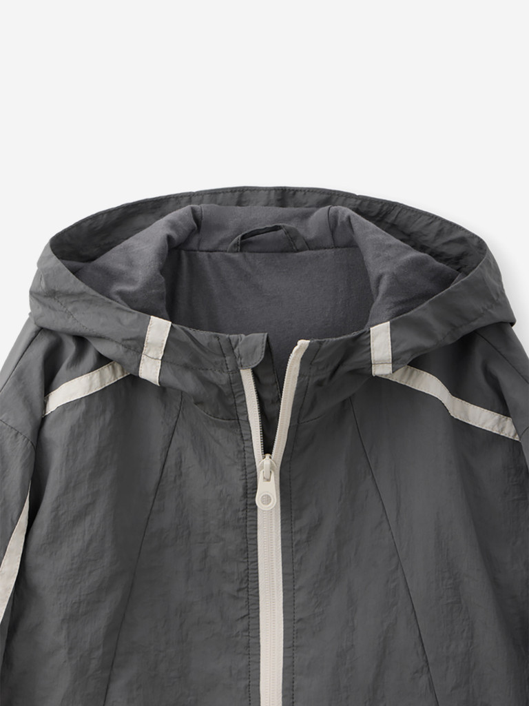 Ветровка детская