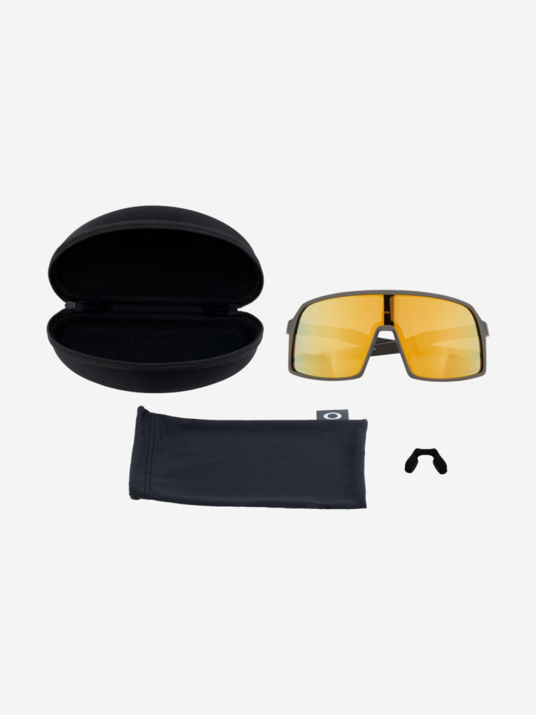 Солнцезащитные очки Oakley Sutro S