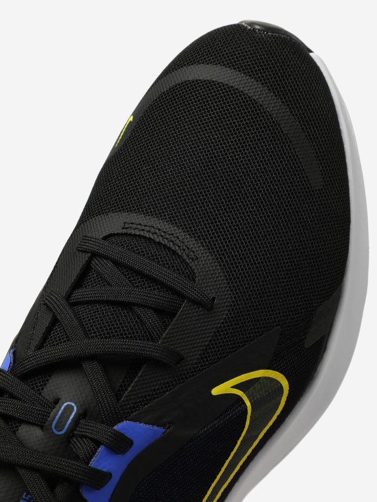 Кроссовки мужские Nike Quest 5