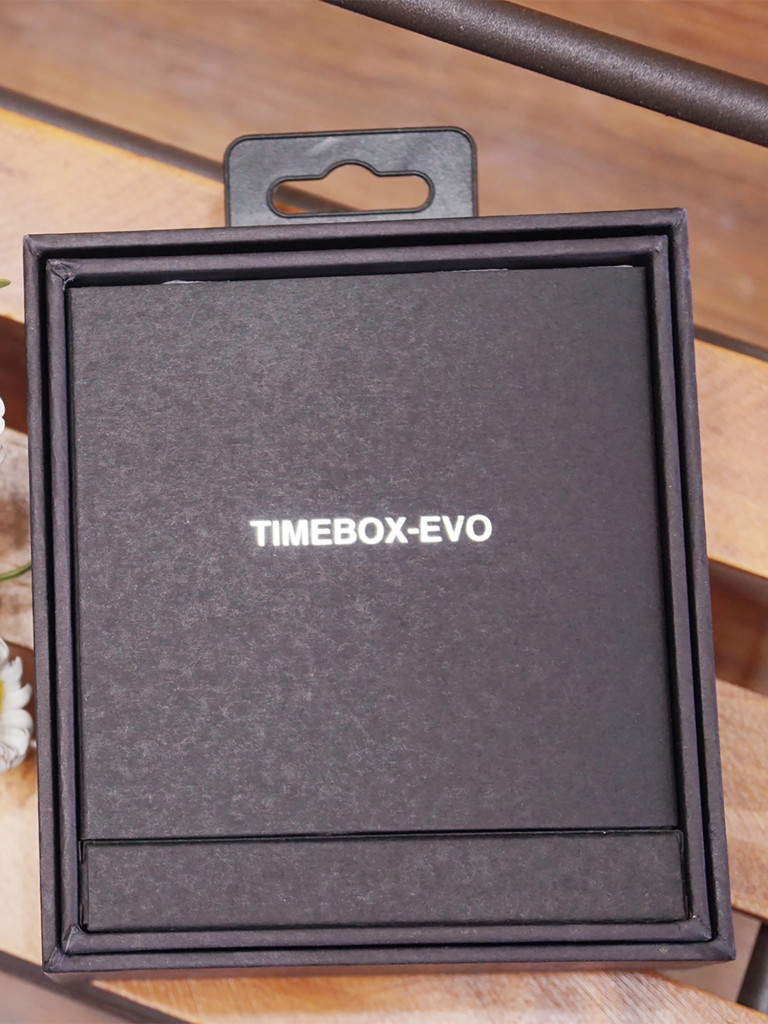 Беспроводная колонка Divoom Timebox-Evo