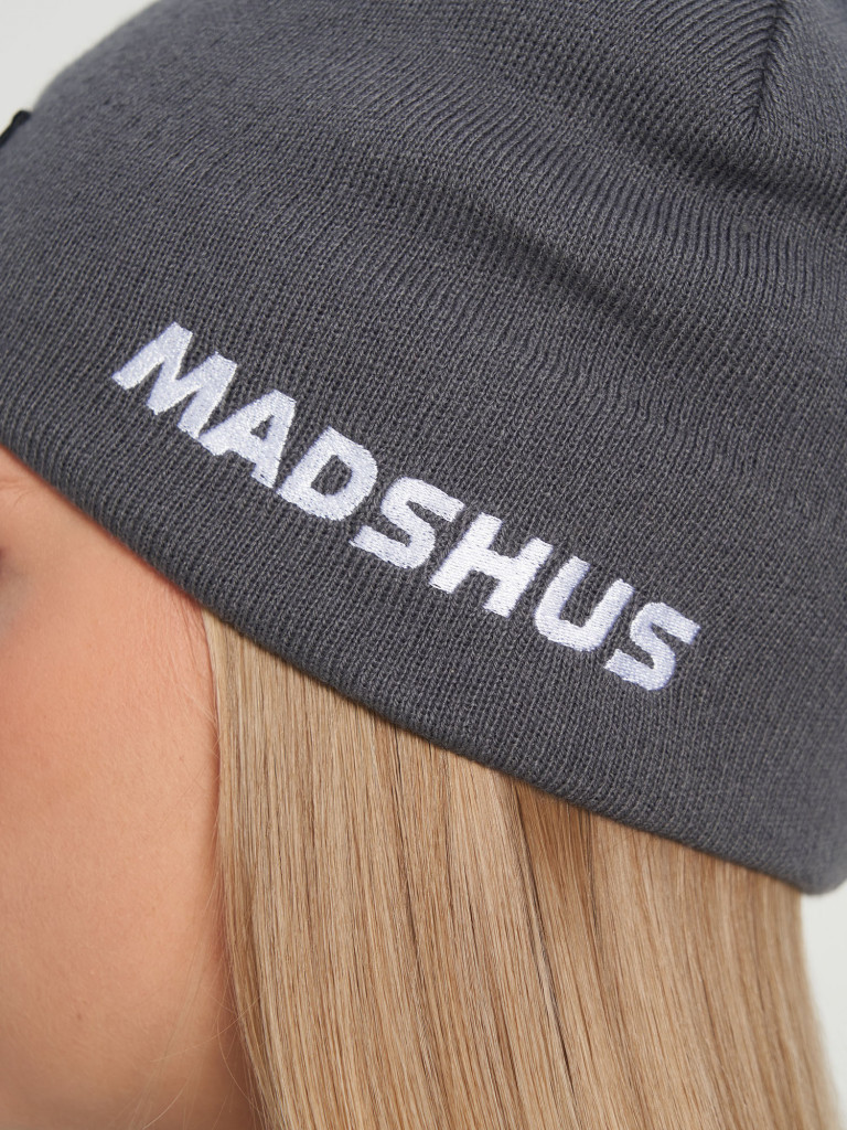 Шапка Madshus