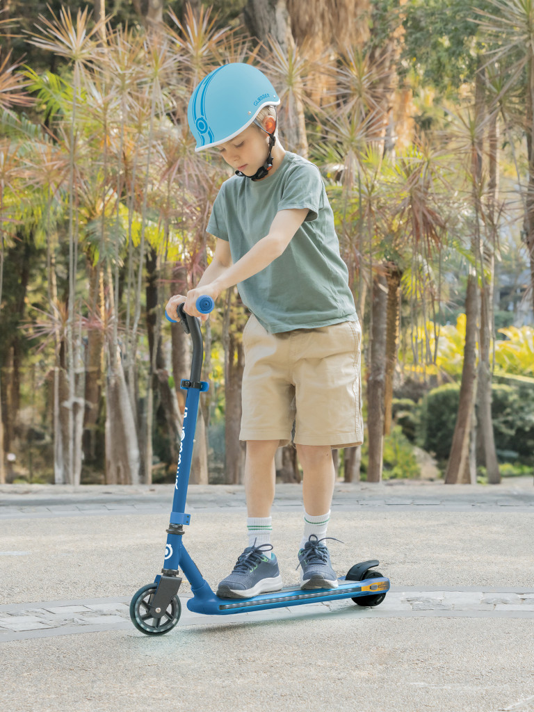 Электроамокат Globber E-Motion E6