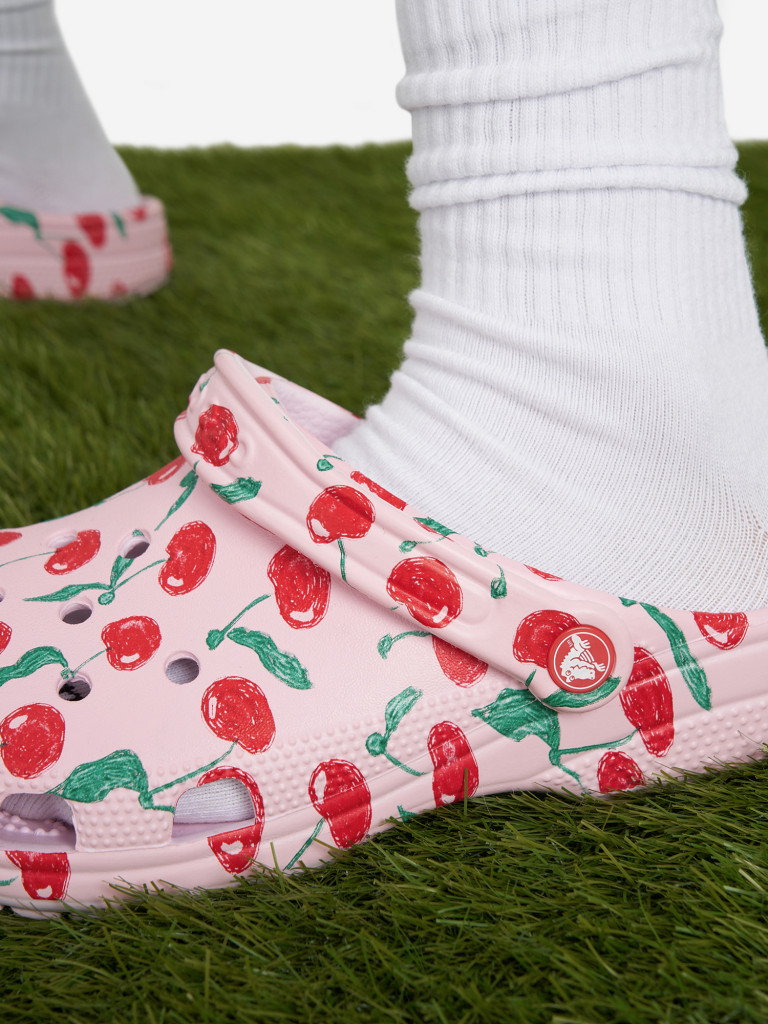 Сабо женские Crocs Classic Fresh Fruits